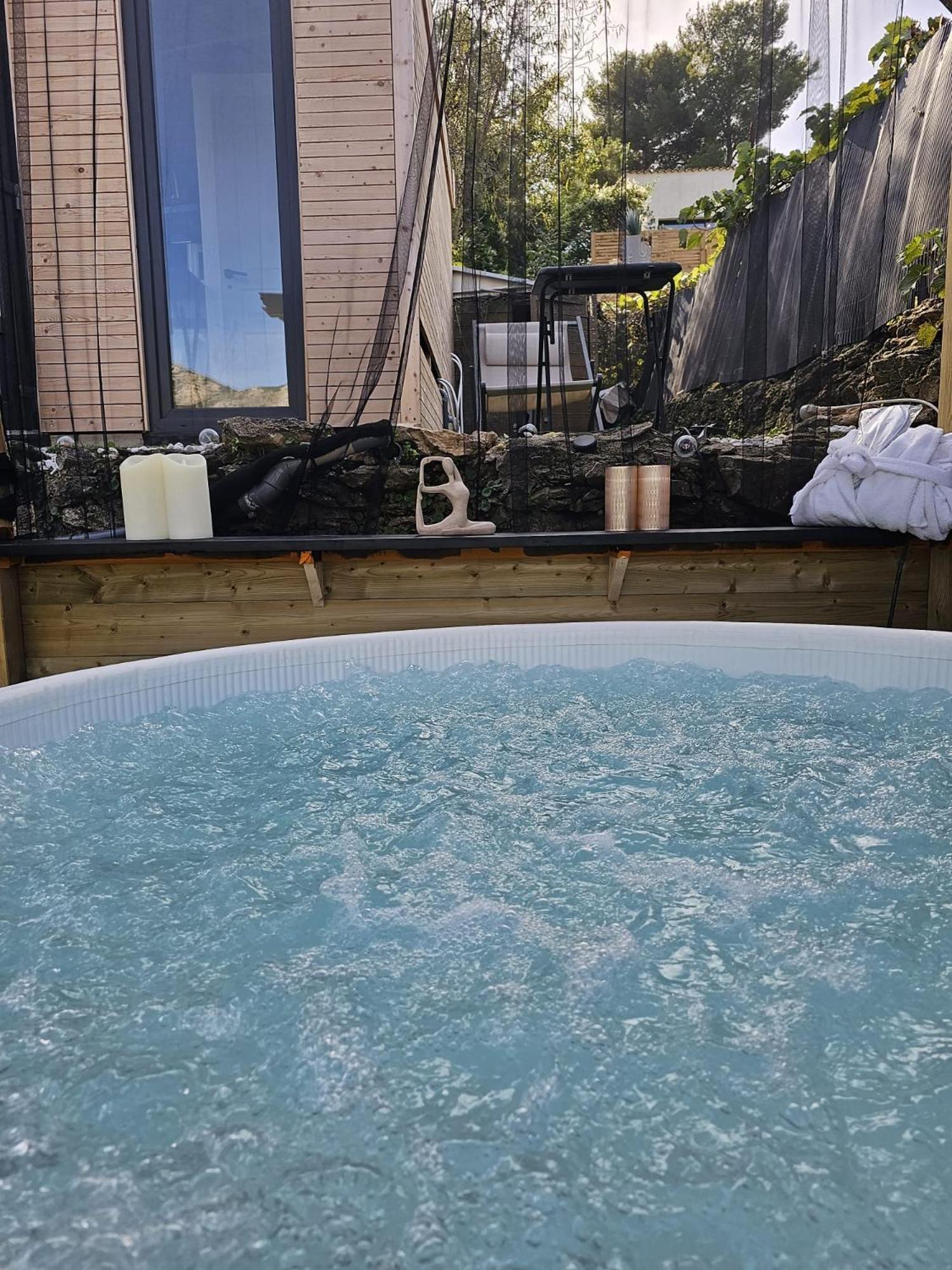 Le Nid Des Calanques Et Son Jacuzzi Marselha Exterior foto